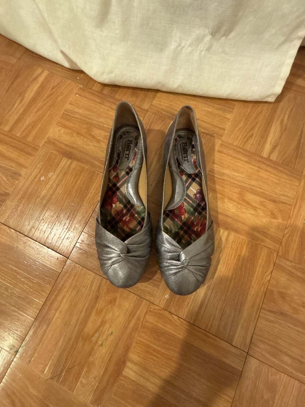 Born Lilly Silver Metallic Leather Ballet Flats